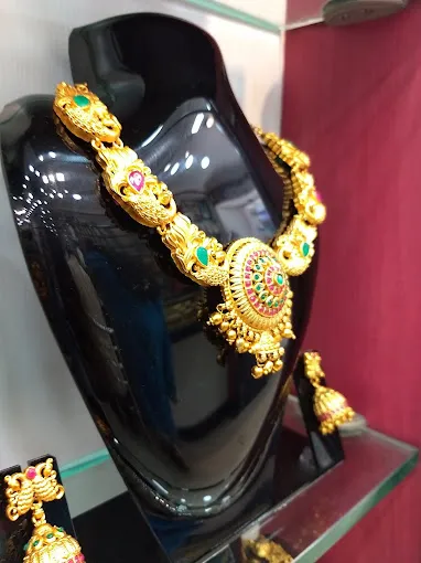 Sri Kumaran Covering
